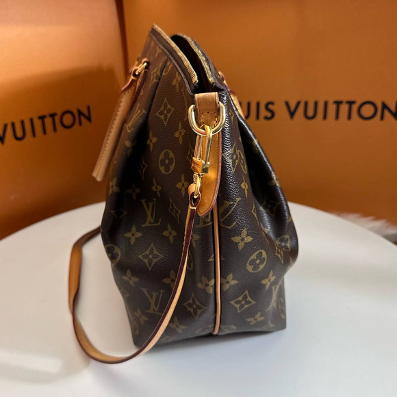💎✨EXTRA EXTRA LARGE ✨💎 Louis Vuitton Monogram CROSSBODY - Picture 4 of 16